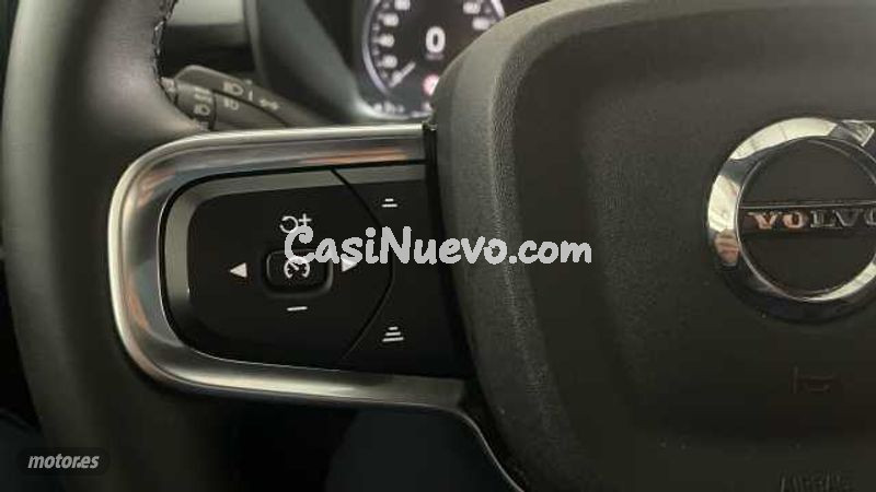 Volvo XC40 - foto 19