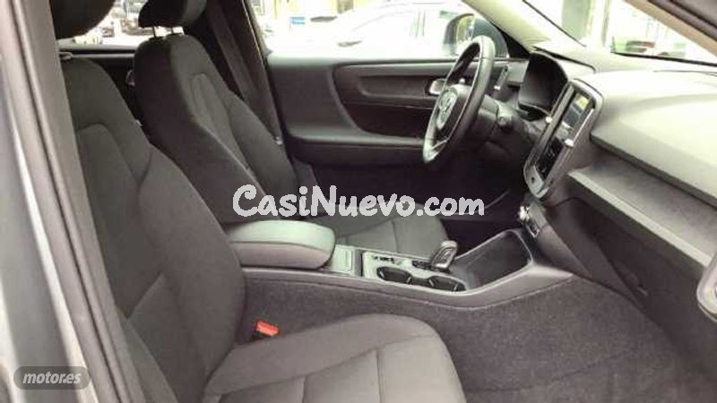 Volvo XC40 - foto 9