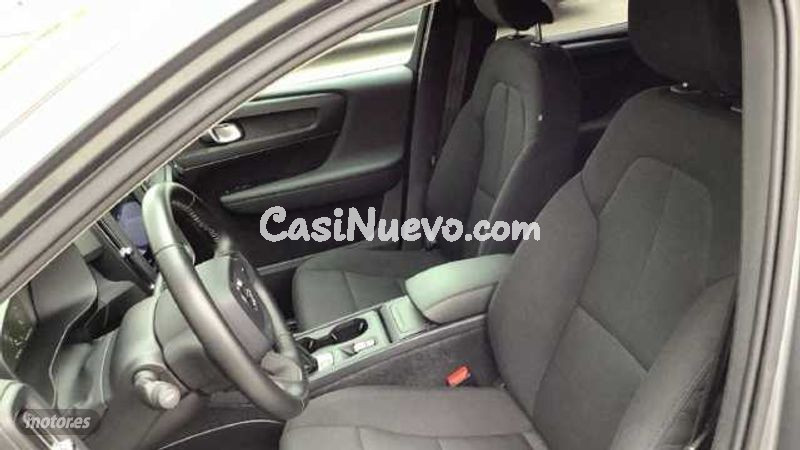 Volvo XC40 - foto 10