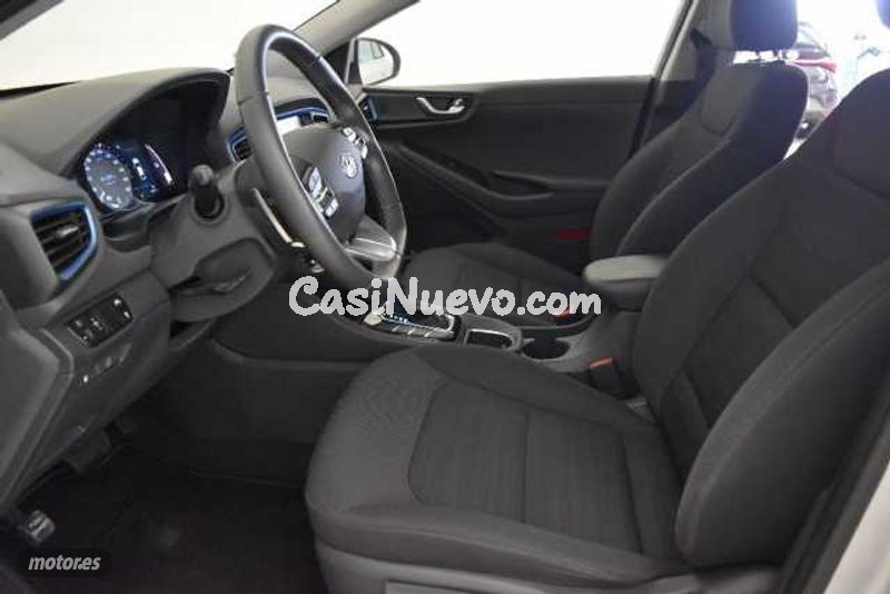 Hyundai Ioniq - foto 6