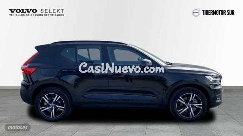 Volvo XC40 - foto 4