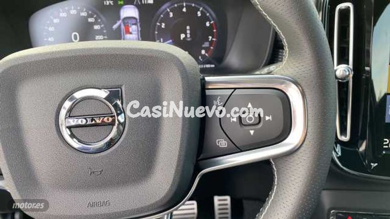 Volvo XC40 - foto 15