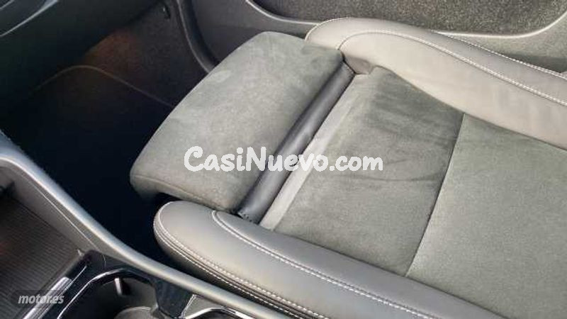 Volvo XC40 - foto 28