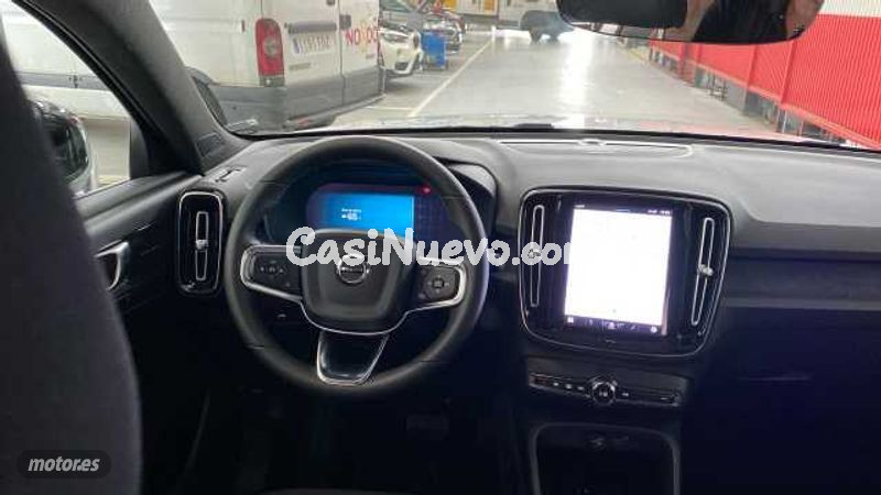 Volvo XC40 - foto 13