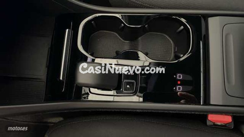 Volvo XC40 - foto 17