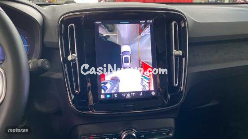 Volvo XC40 - foto 19