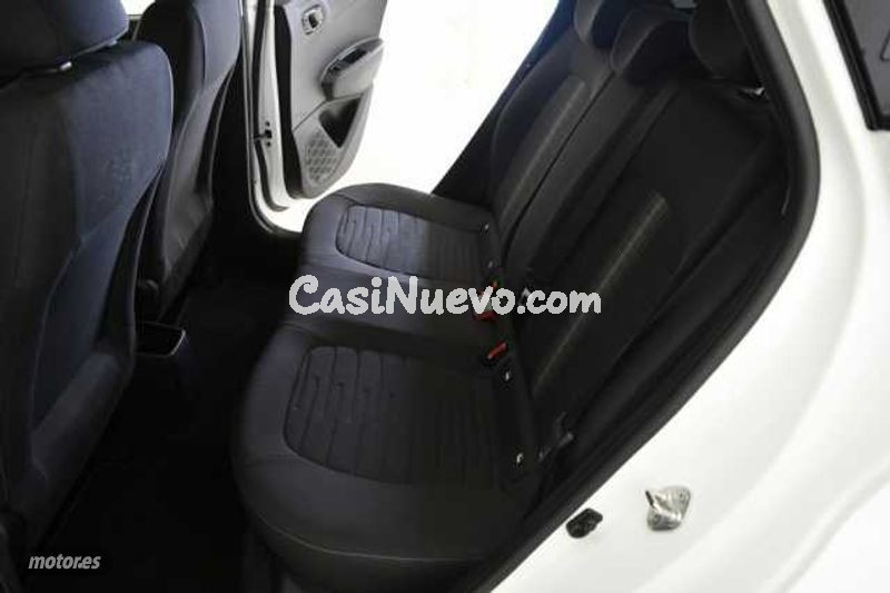 Hyundai i10 - foto 8