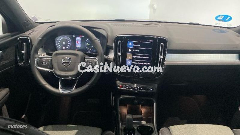Volvo XC40 - foto 23