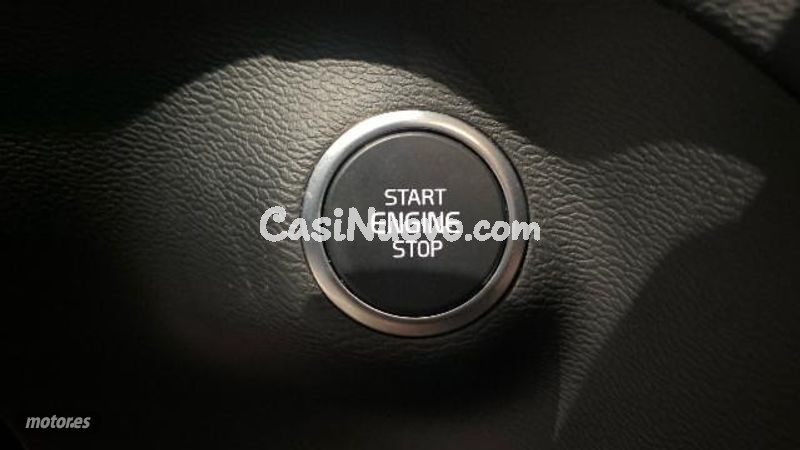 Volvo XC40 - foto 24