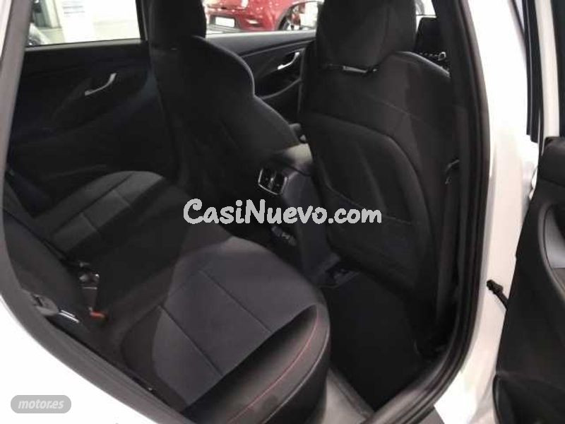 Hyundai i30 - foto 10