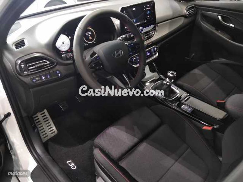 Hyundai i30 - foto 12