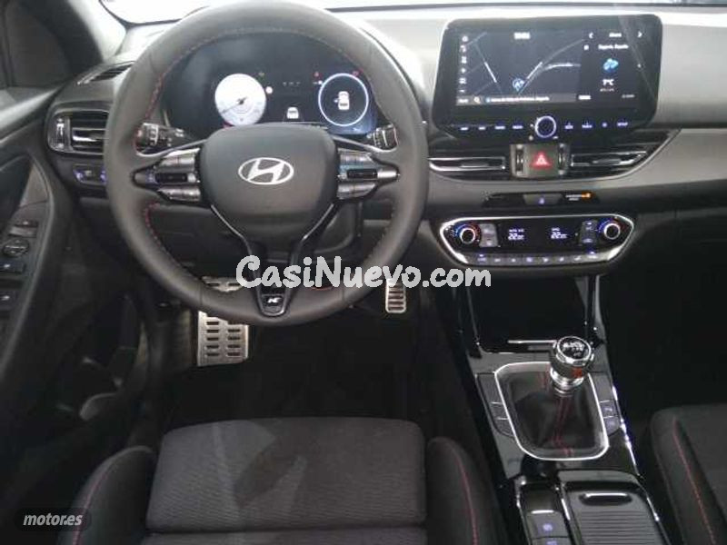 Hyundai i30 - foto 14