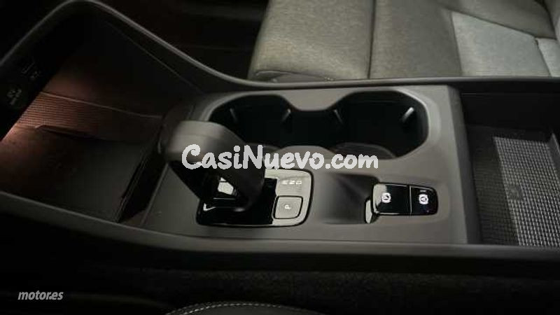 Volvo XC40 - foto 15