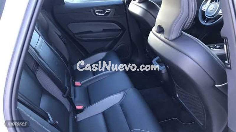 Volvo XC 60 - foto 9