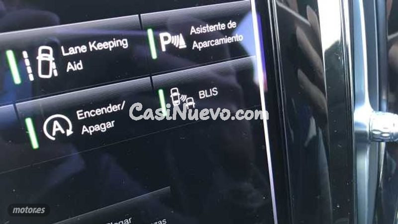 Volvo XC 60 - foto 32