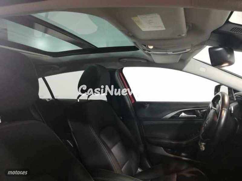 Infiniti QX30 - foto 10