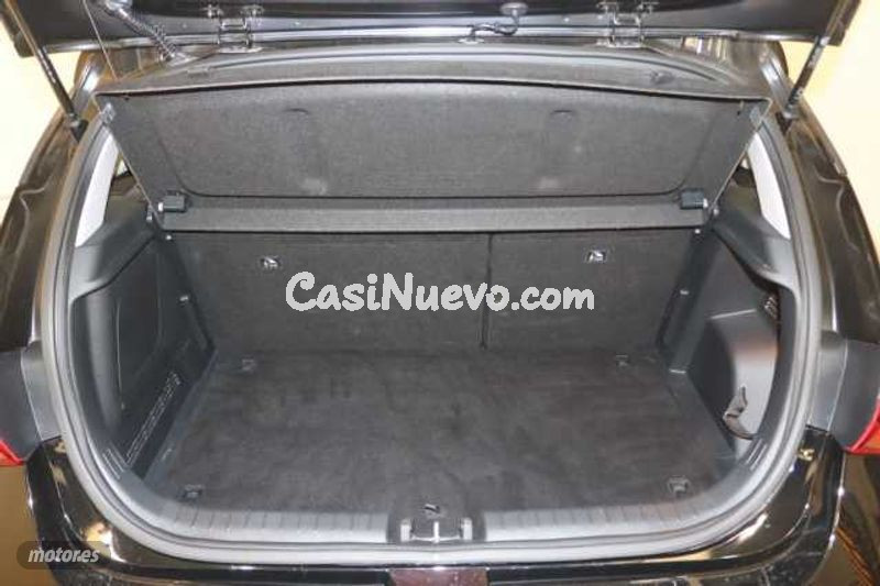 Hyundai i20 - foto 9