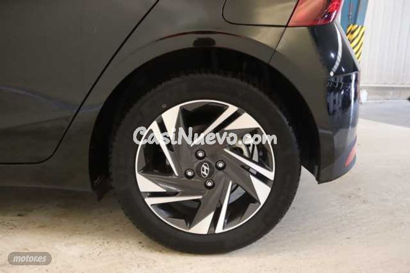 Hyundai i20 - foto 11