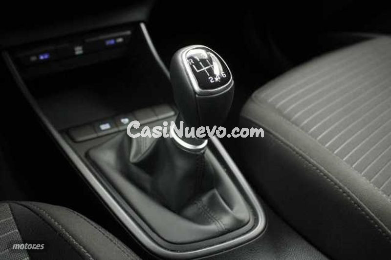 Hyundai i20 - foto 8