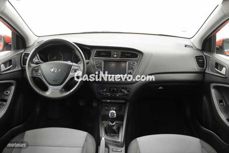 Hyundai i20 - foto 12