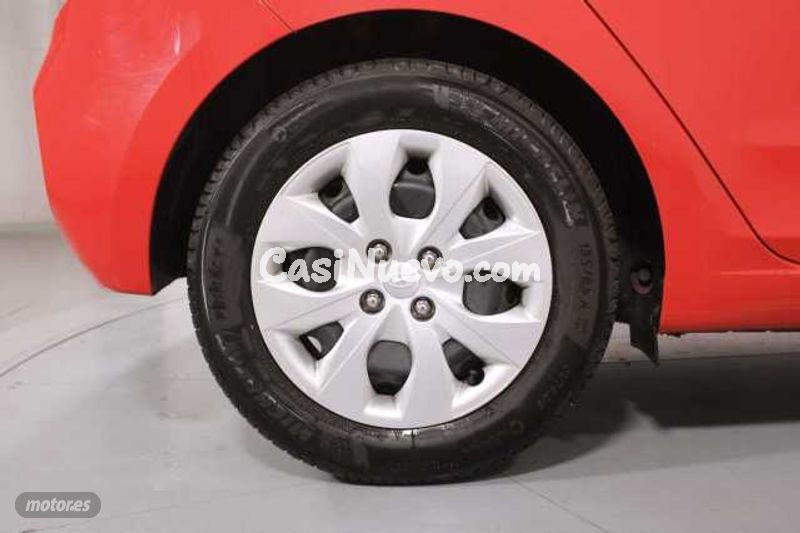 Hyundai i20 - foto 13