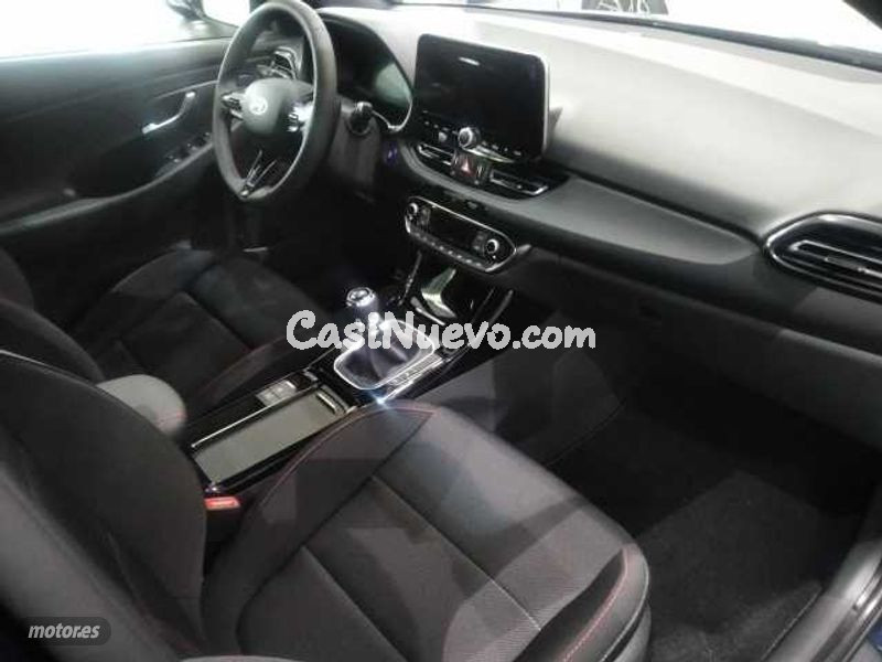 Hyundai i30 - foto 16