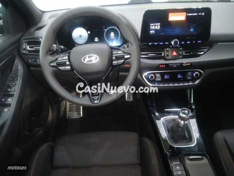 Hyundai i30 - foto 17