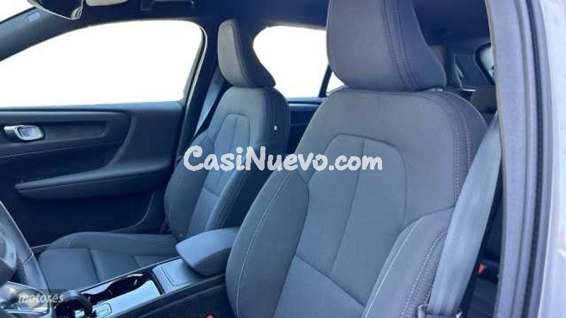 Volvo XC40 - foto 10