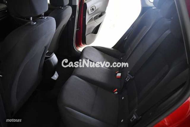 Hyundai i20 - foto 8