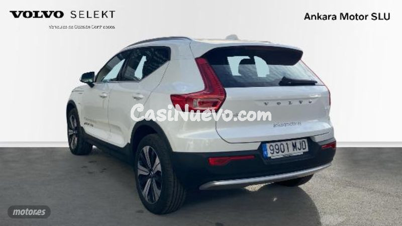 Volvo XC40 - foto 2