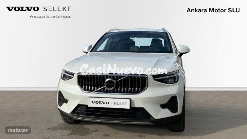 Volvo XC40 - foto 3