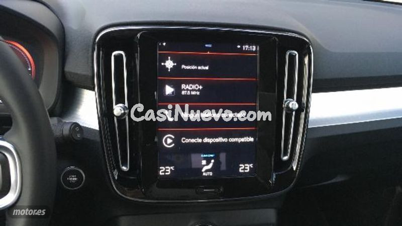 Volvo XC40 - foto 14