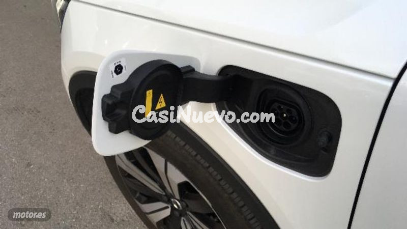 Volvo XC40 - foto 20