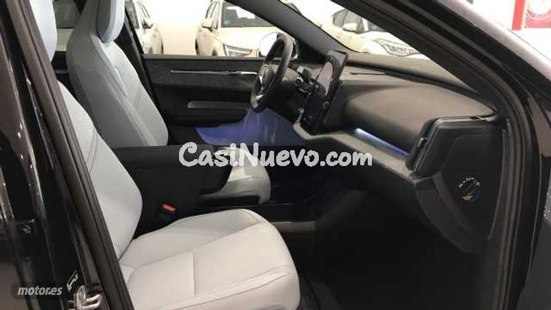 Volvo EX30 - foto 10