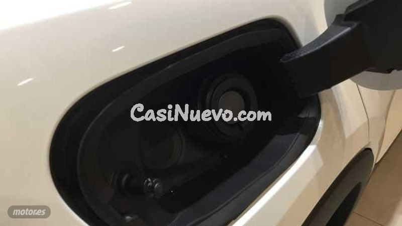 Volvo XC40 - foto 21