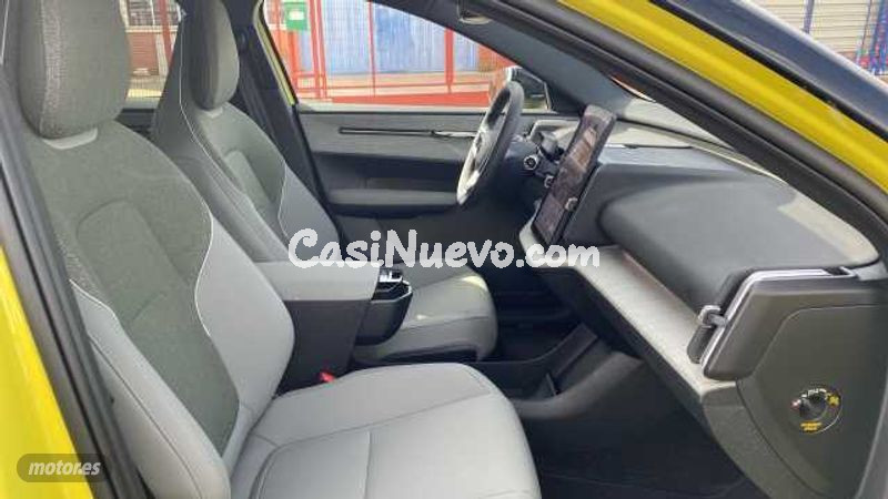 Volvo EX30 - foto 10