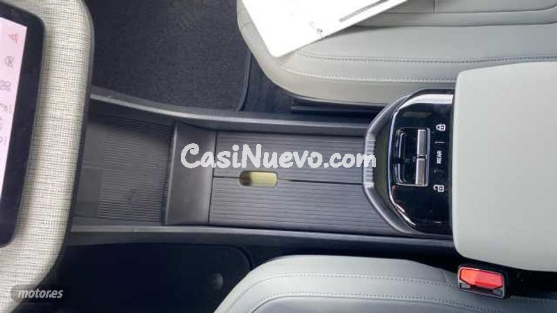 Volvo EX30 - foto 18