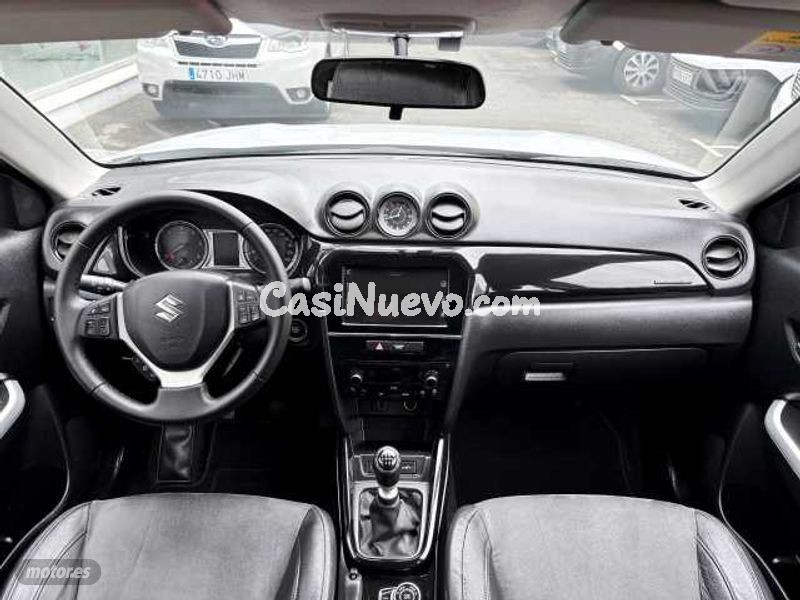 Suzuki Vitara - foto 2