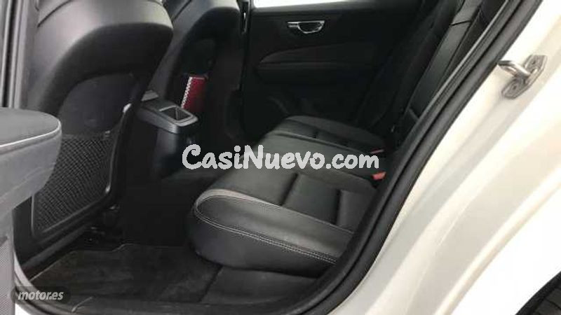 Volvo V 60 - foto 11