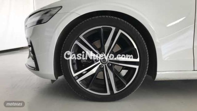 Volvo V 60 - foto 16