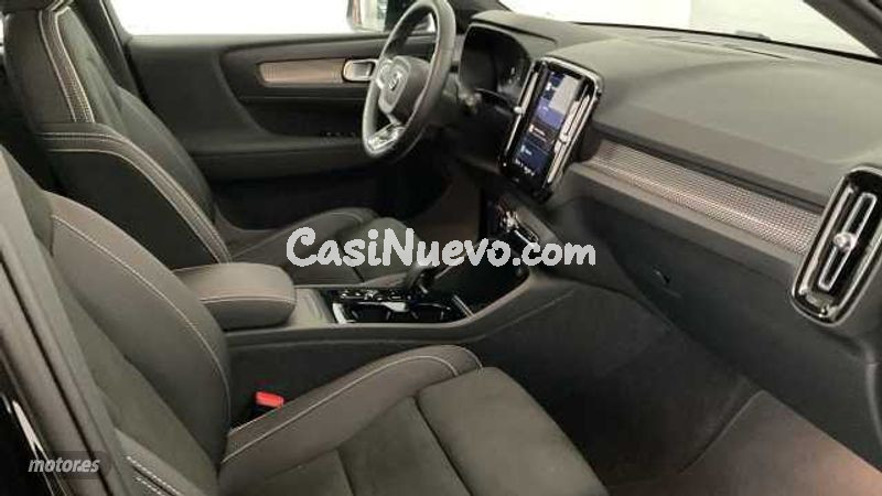 Volvo XC40 - foto 9