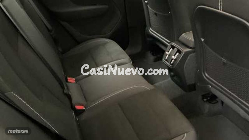 Volvo XC40 - foto 11