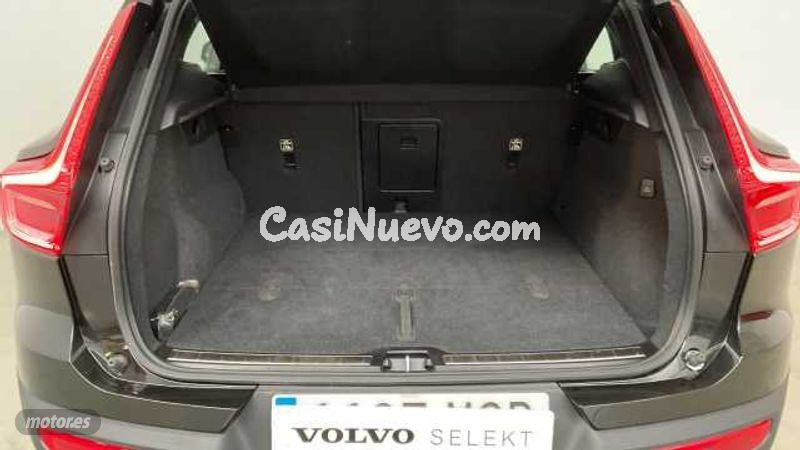 Volvo XC40 - foto 12