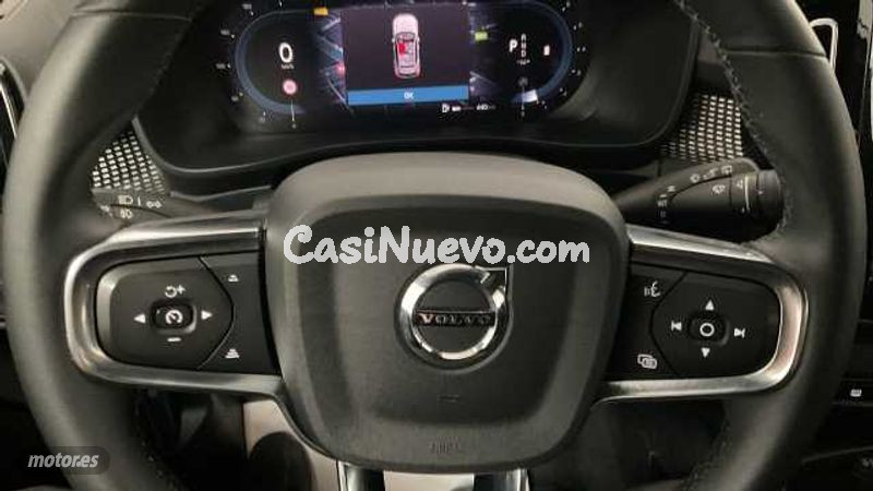Volvo XC40 - foto 18