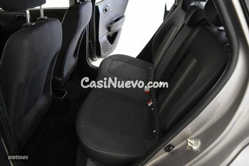 Hyundai i10 - foto 8