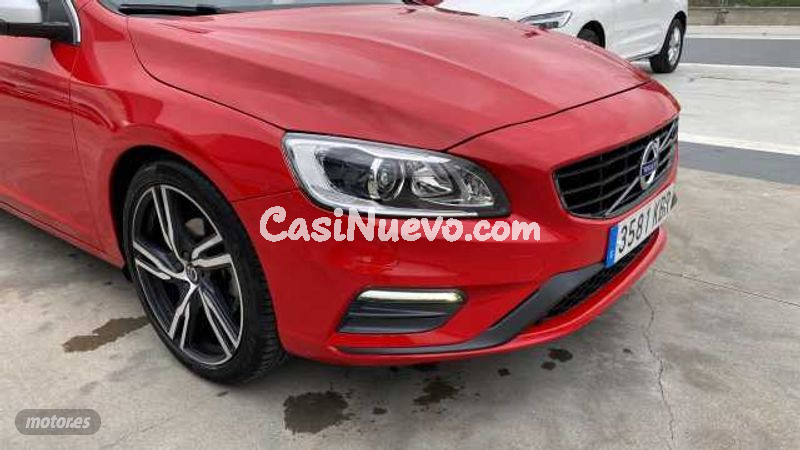 Volvo S60 - foto 23
