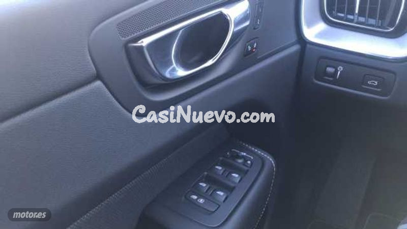 Volvo XC 60 - foto 16