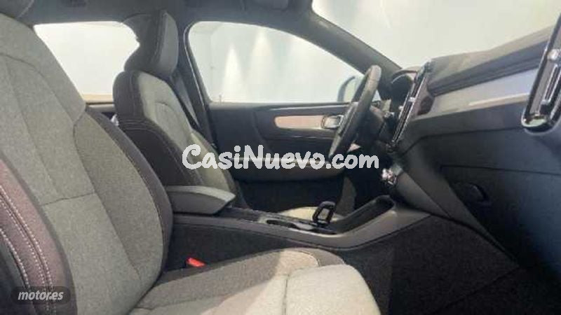 Volvo XC40 - foto 9