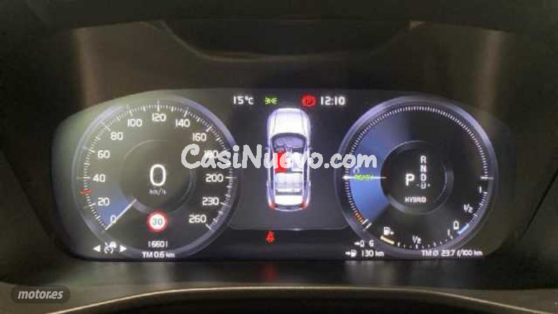 Volvo XC40 - foto 14