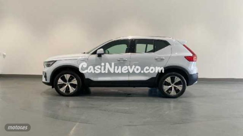 Volvo XC40 - foto 22